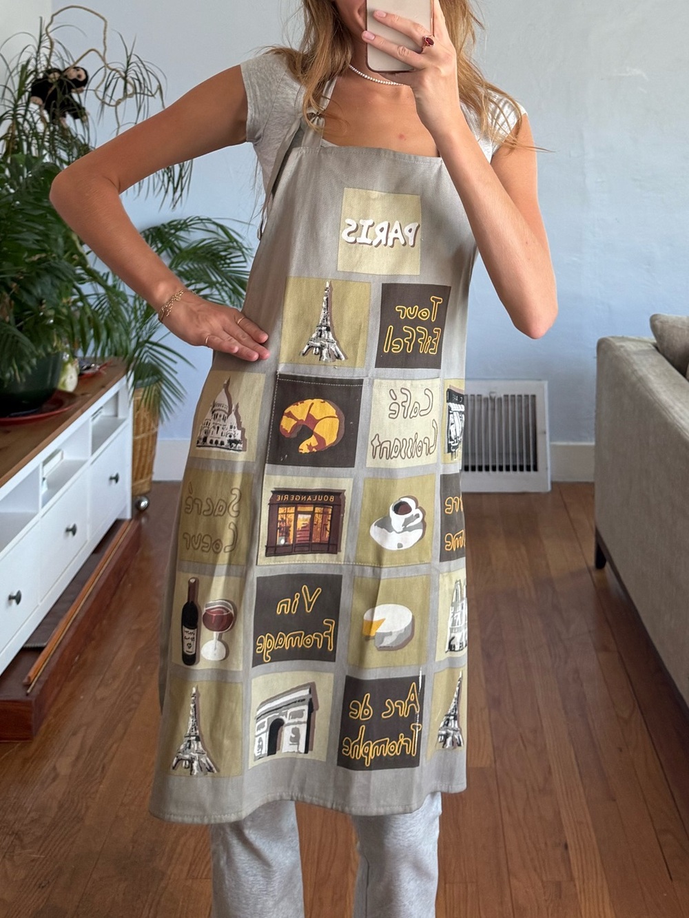 Beige Paris Graphic Kitchen Apron - Croissants Coffee France